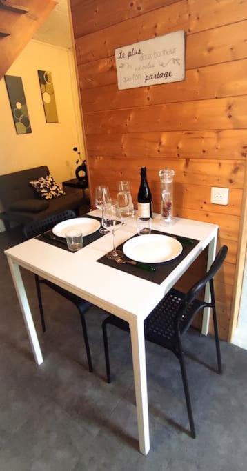 Apartmán Duplex Avec Terrasse Lempdes Exteriér fotografie